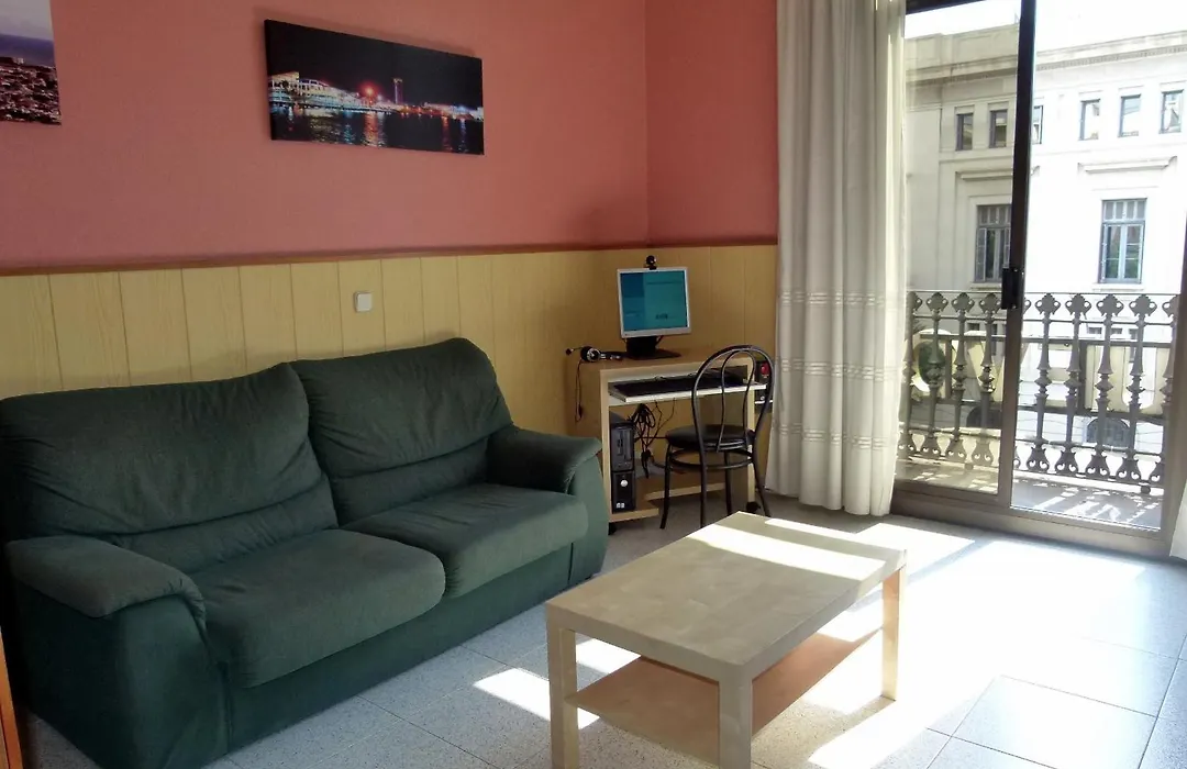 Hostal Nuevo Colon-1